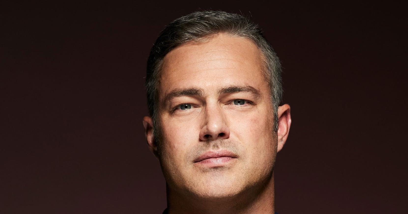 Stellaride Wedding! Taylor Kinney: ‘Chicago Fire’ Finale Is ‘Family ...